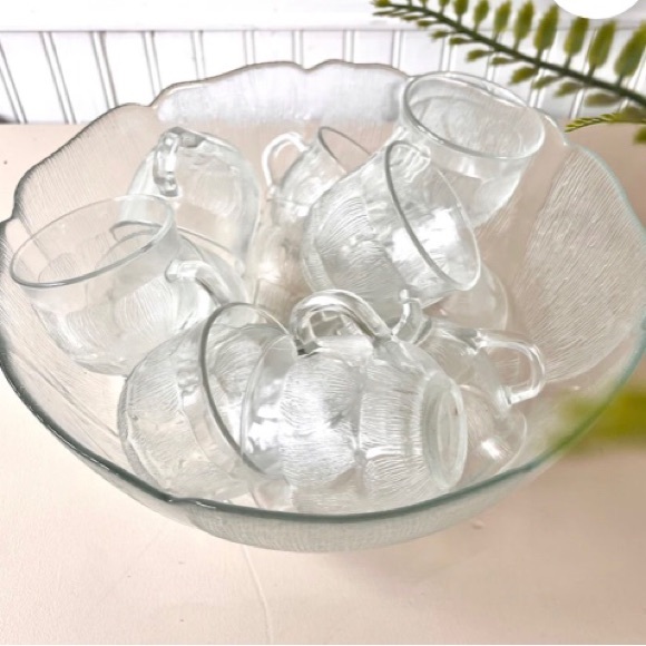 🔻Vintage🔻 1980s French Arcoroc Fleur/Flower Punch Bowl 24 Pc. Set. - Picture 12 of 12